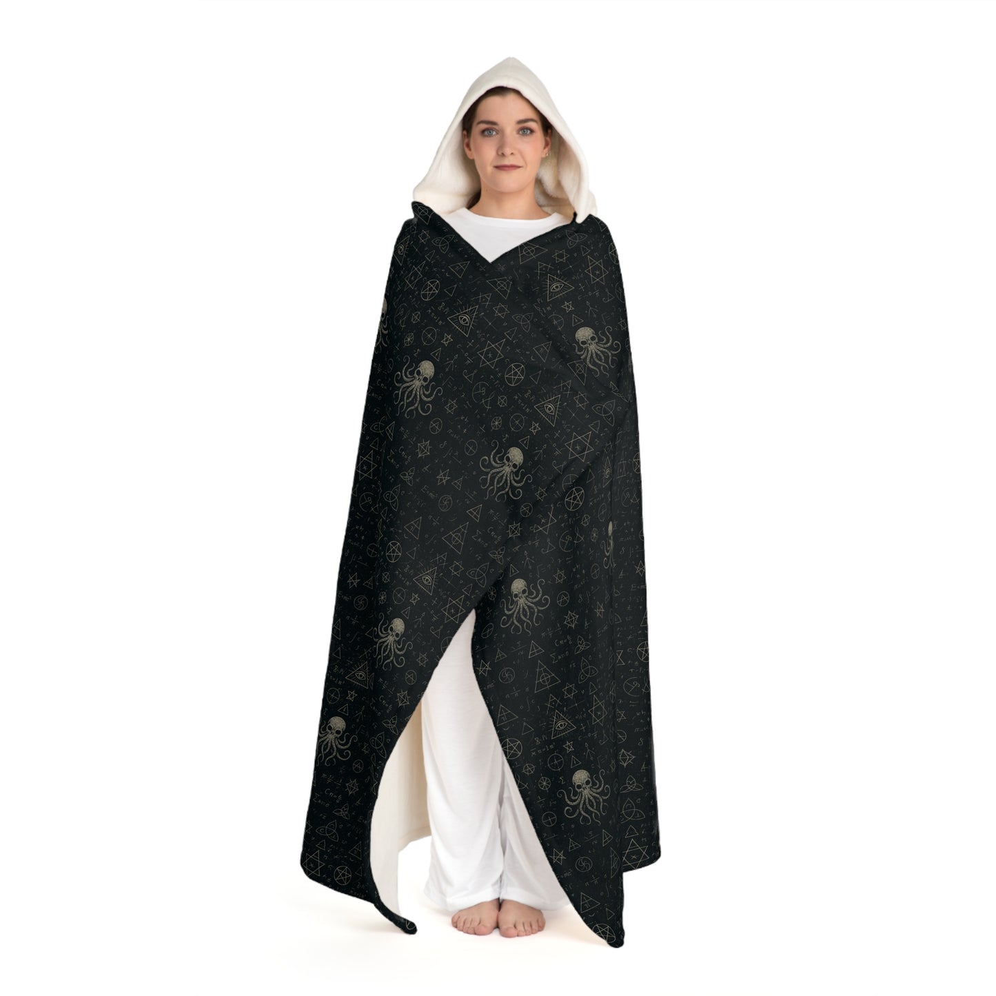 Cozy Halloween Hooded Sherpa Blanket | Warm Throw with Spider Design for Relaxation, Gift for Fall, Home Decor, Outdoor Movie Night